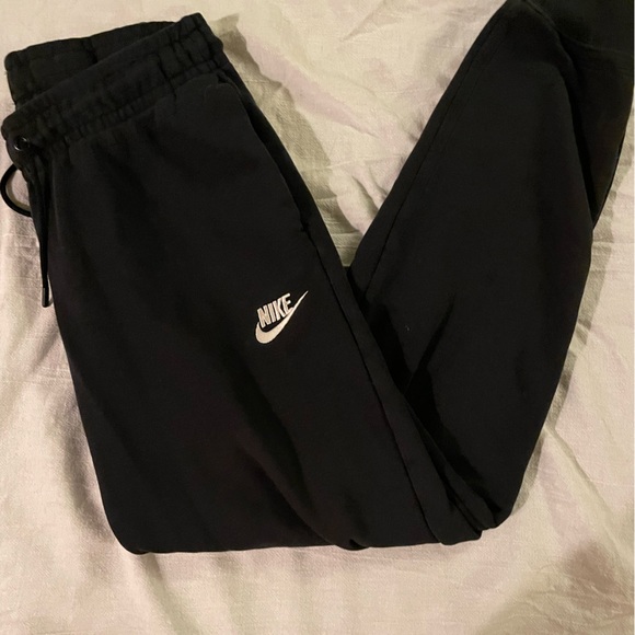 Nike Pants & Jumpsuits Nike Sweatpants Poshmark